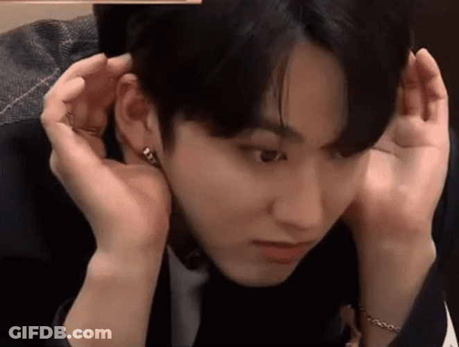 Jisung Shook Reaction GIF