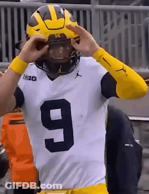 Jj Mccarthy Doing Finger Goggles GIF