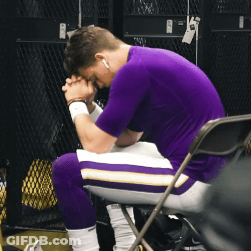 Joe Burrow Player Of Ed Orgeron Praying GIF