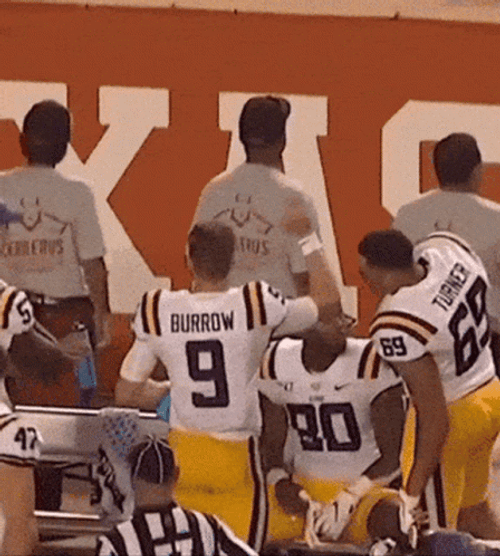 Joe Burrow Waving GIF