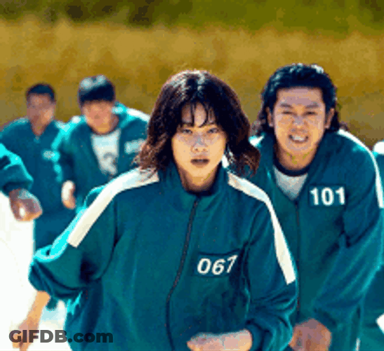 Jung Hoyeon Running GIF