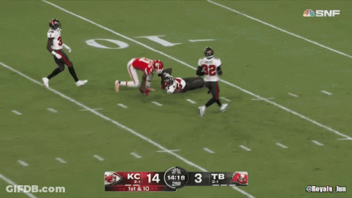Kansas City Chiefs Vs Tampa Bay Buccaneers Football Game GIF