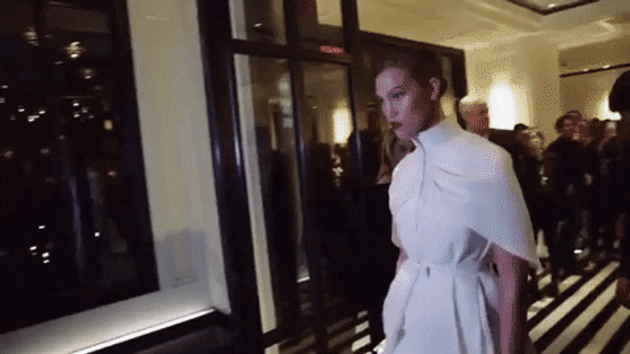 Karlie Kloss Paparazzi GIF