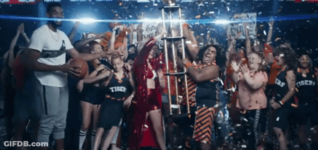 Katy Parry Won A Trophy GIF