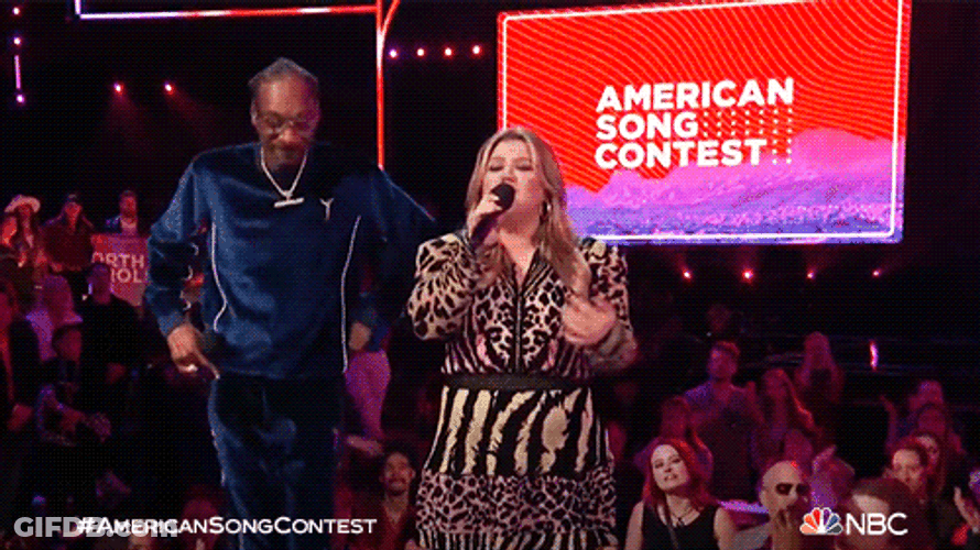 Kelly Clarkson And Snoop Dogg GIF