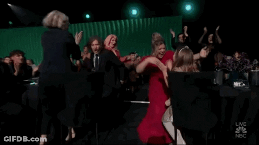 Kelly Clarkson Hug Daughter River Rose GIF