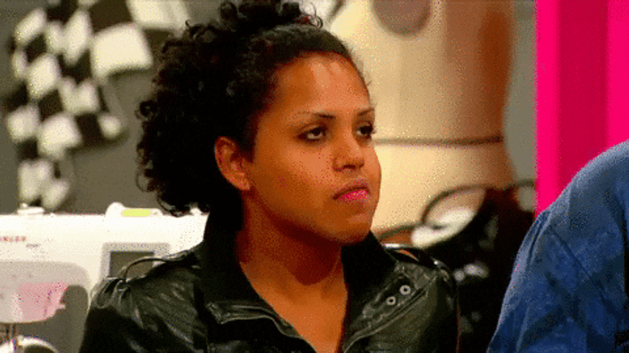 Kenya Olivera Snickering GIF