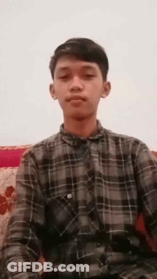 Kid Counting To Two Disappearing GIF