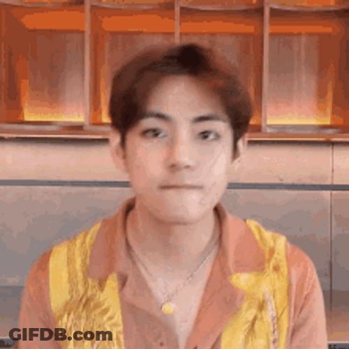 Kim Taehyung Cute Dancing GIF