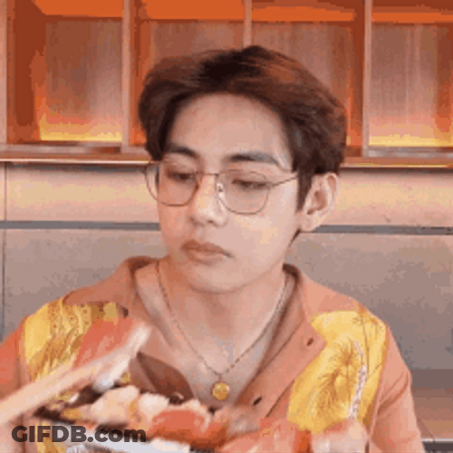 Kim Taehyung Eating GIF