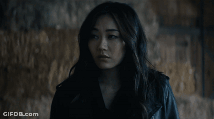 Kimiko Slow Head Turn GIF