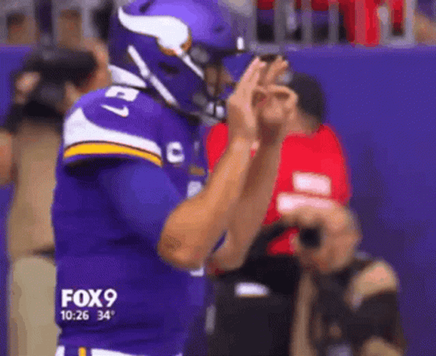 Kirk Cousins Minnesota Vikings Funny Dancing GIF