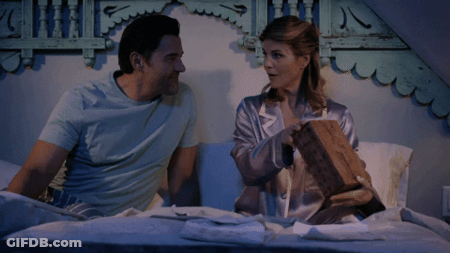 Kiss Goodnight Bedtime Lori Loughlin GIF