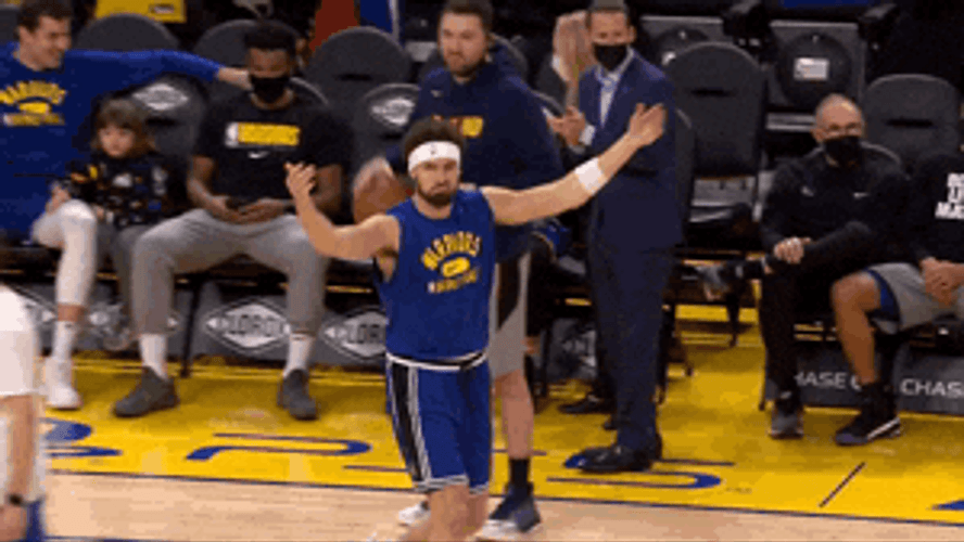 Klay Thompson Rallying The Crowd GIF