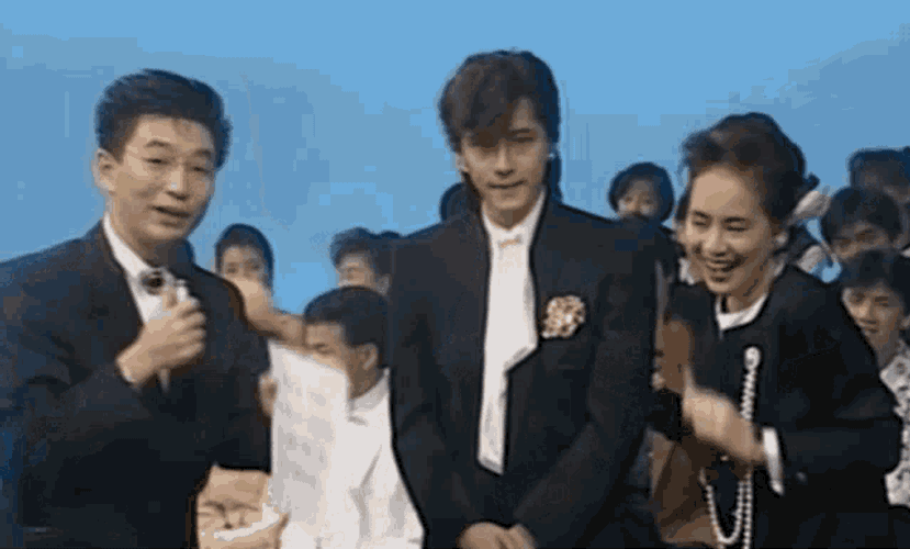 Kome Kome Club Kiralotus GIF