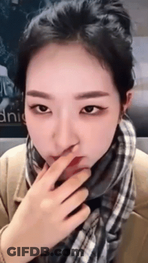 Korean Girl Eye Brow Raise GIF
