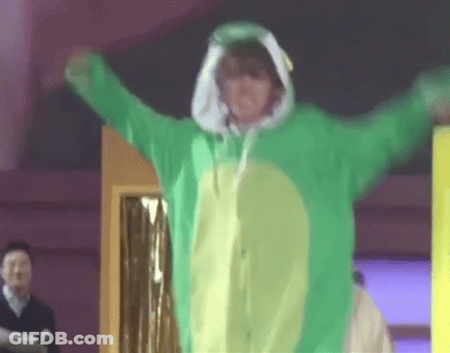 Korean Star Rawr On Stage GIF