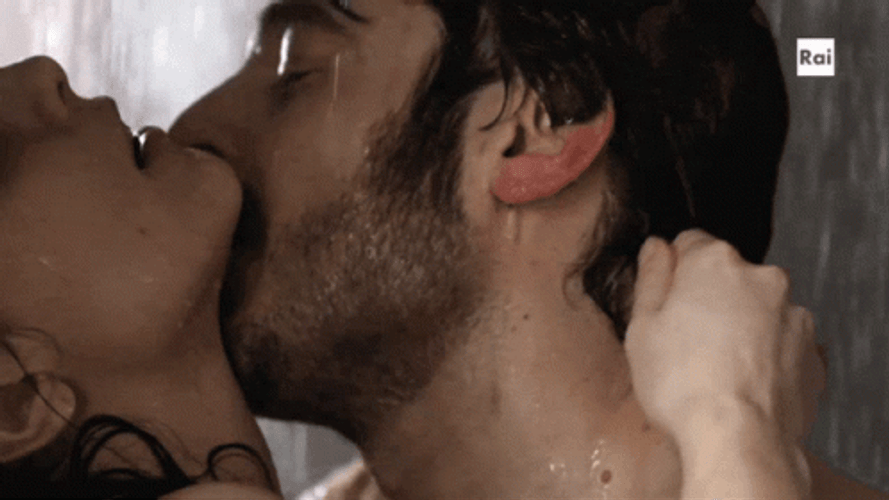 L'Allieva Shower Kiss GIF