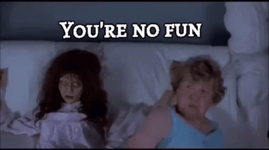 L7 Weenie Scary Movie 2 Megan Cordelia Reinhard GIF