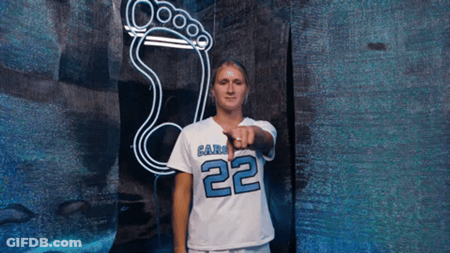 Lady Player With Jersey 22 GIF