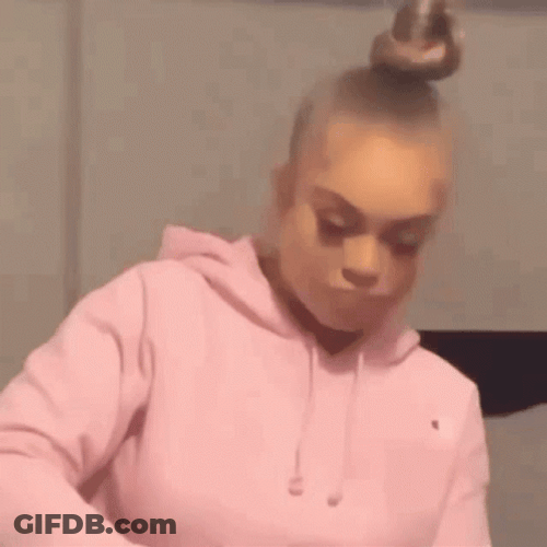 Latto Volume Eye Lashes GIF