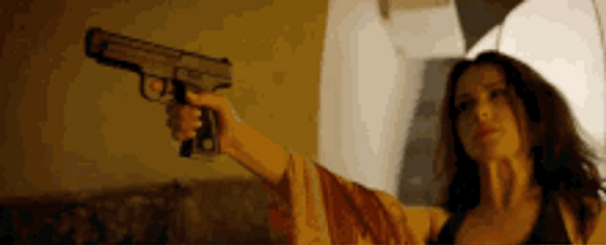 Laura Ponting Gun Massimo 365 Days GIF