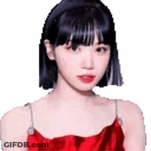 Le Sserafim Kim Chaewon Being Playful GIF