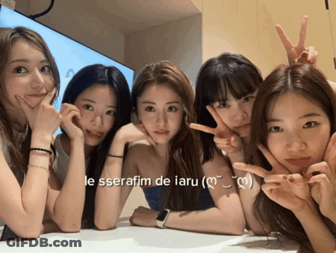 Le Sserafim Members Being Cute Peace Sign GIF