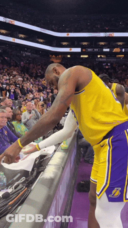 Lebron James Chalk Toss GIF