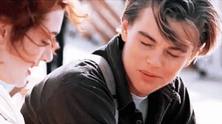 Leonardo DiCaprio Kate Winslet GIF