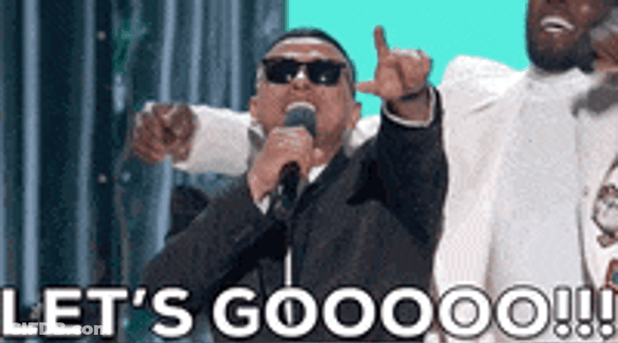 Let's Go Tá Vendo Aquela Lua GIF