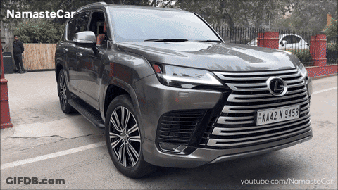 Lexus Steering Wheel With SRS Airbag GIF