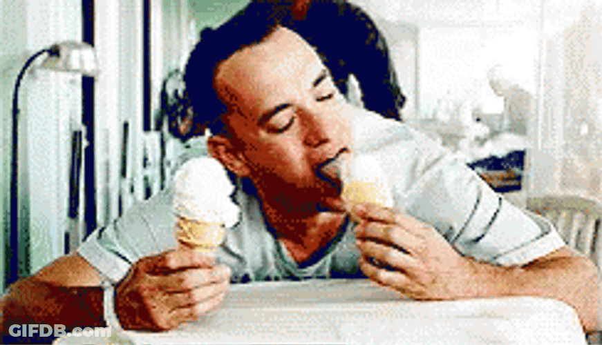 Lieutenant Dan Forrest Gump Eating Ice Cream GIF