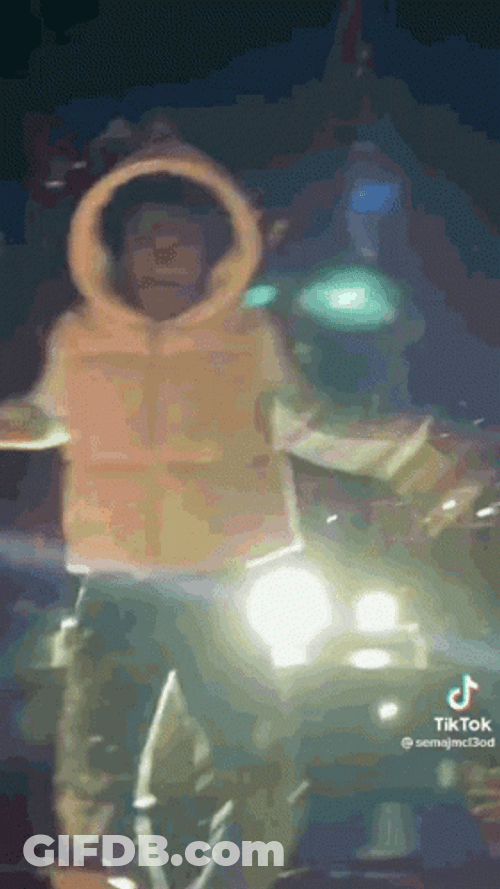 Lil Uzi Vert Strudy Dance On Crowd GIF