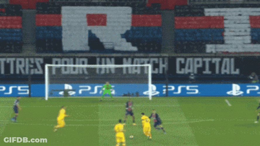 Lionel Messi Incredible Free Kick Score GIF