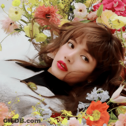 Lisa Manoban Blackpink Lying On Flowers GIF