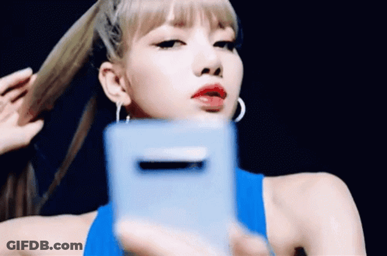 Lisa Manoban From Blackpink Taking Selfie GIF