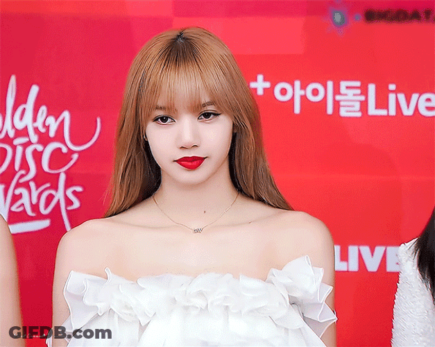 Lisa Manoban Of Blackpink On Red Carpet GIF