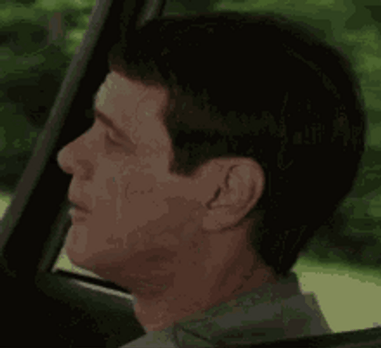 Lloyd Christmas Jim Carrey Peek A Boo GIF