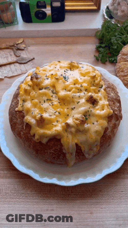 Lobster Mac N Cheese GIF
