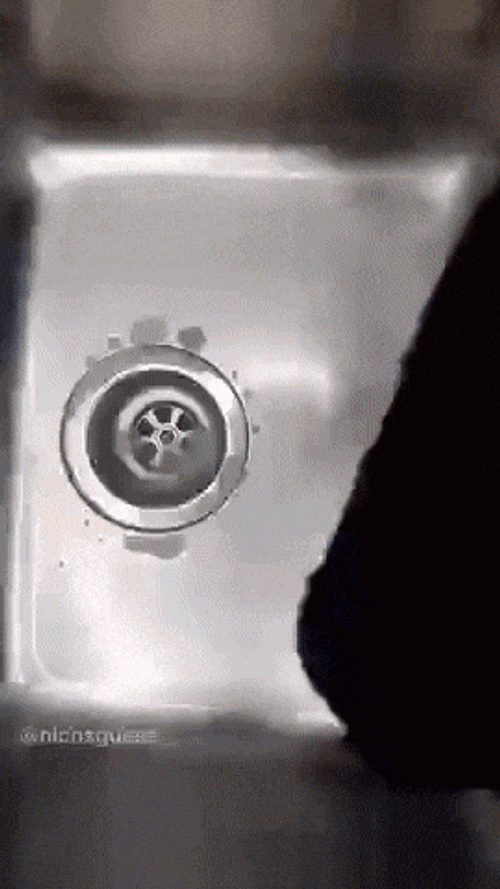 Luigi Maltigi GIF