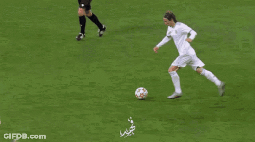 Luka Modric Nice Assist To His Teammate GIF