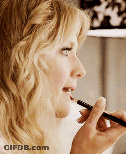 Lyla Winston Applying Makeup Sons Of Anarchy GIF