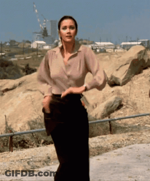 Lynda Carter GIF
