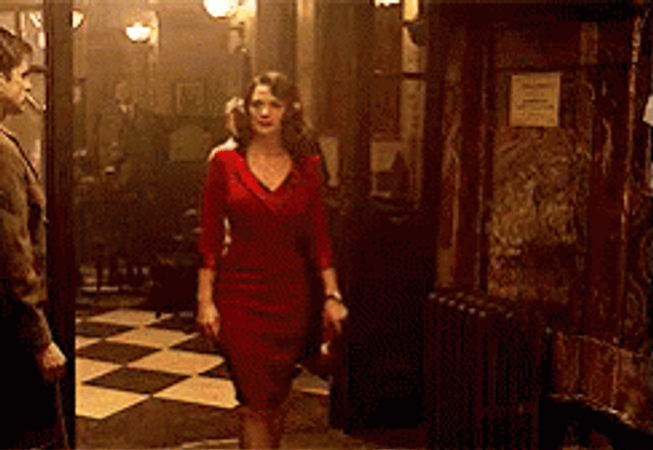 Maam Hayley Atwell GIF
