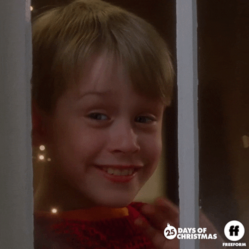 Macaulay Culkin Big Smile Buzz Your Girlfriend Woof GIF