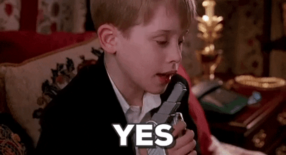 Macaulay Culkin Video Tape Buzz Your Girlfriend Woof GIF