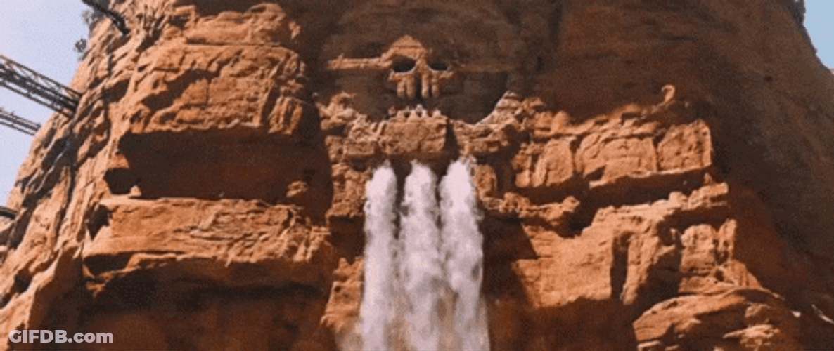 Mad Max Fury Road Thirsty People Rushed To Get Fresh Water GIF