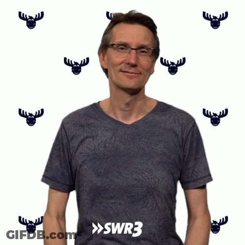 Man Applauding Swr3 GIF