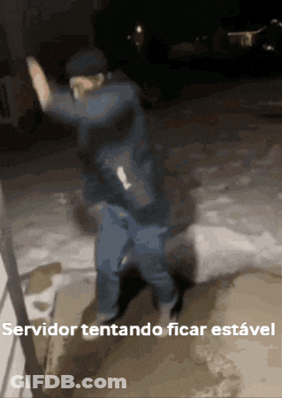 Man Dancing In Snow Servidor Tentando Ficar Estavel GIF